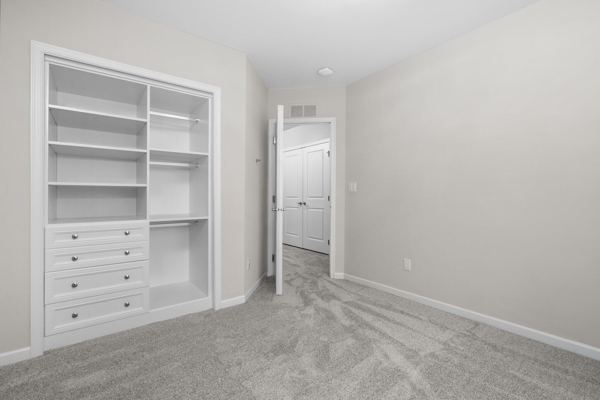 2809 Rathmore Lane