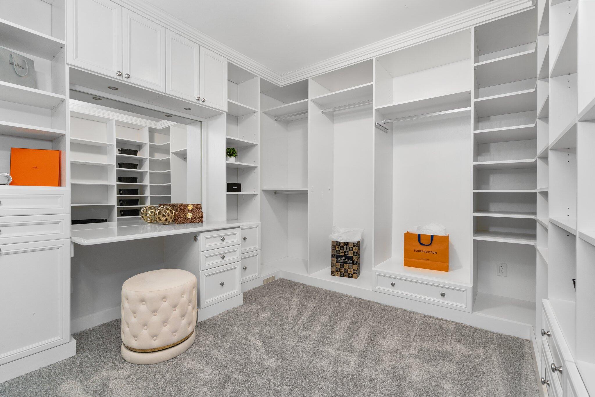 2809 Rathmore Lane