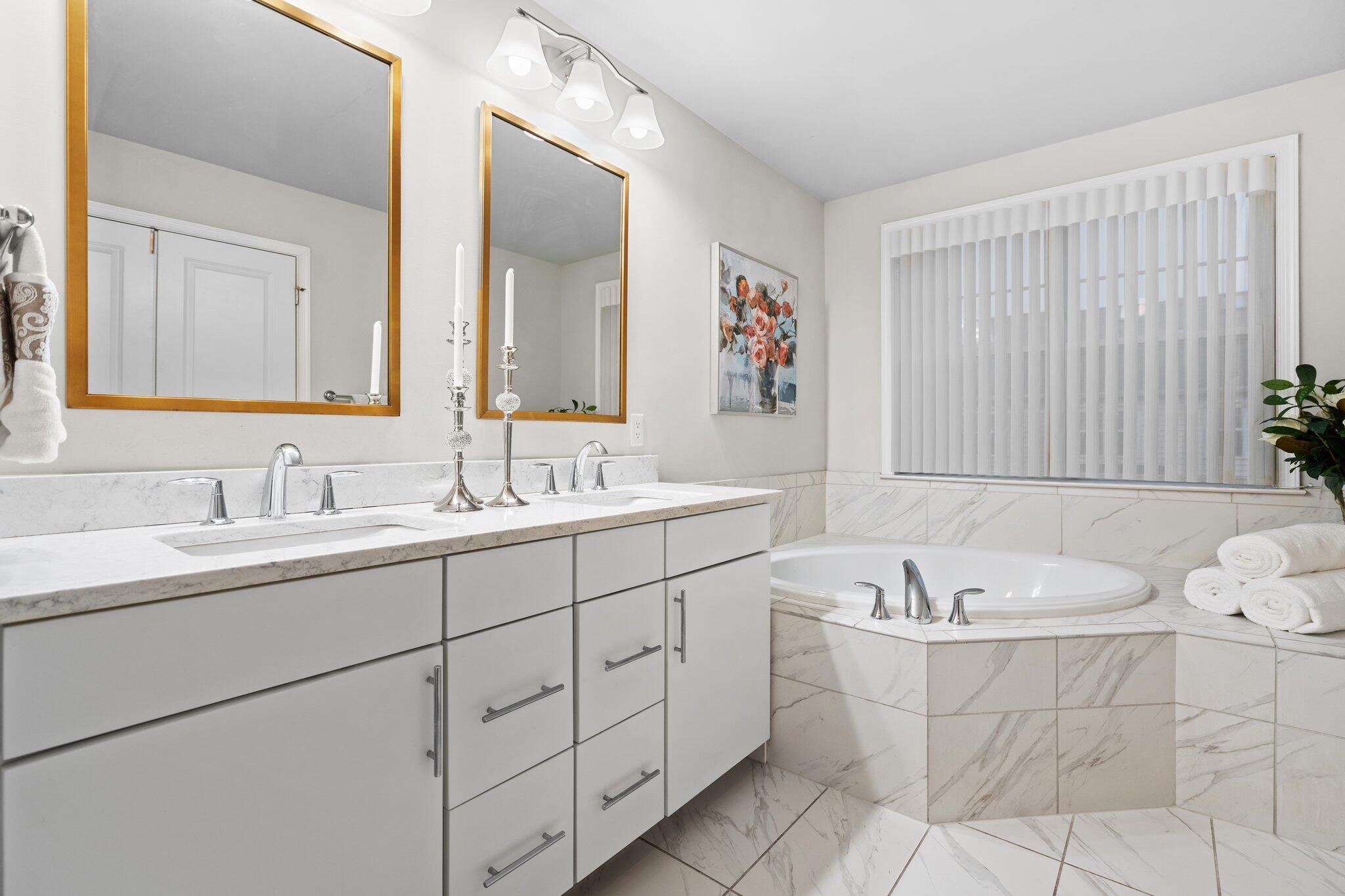 2809 Rathmore Lane