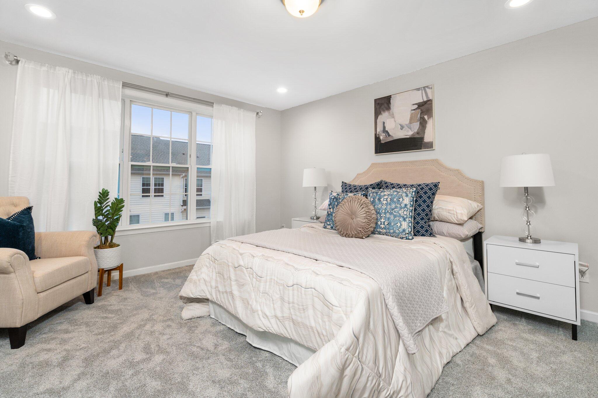 2809 Rathmore Lane