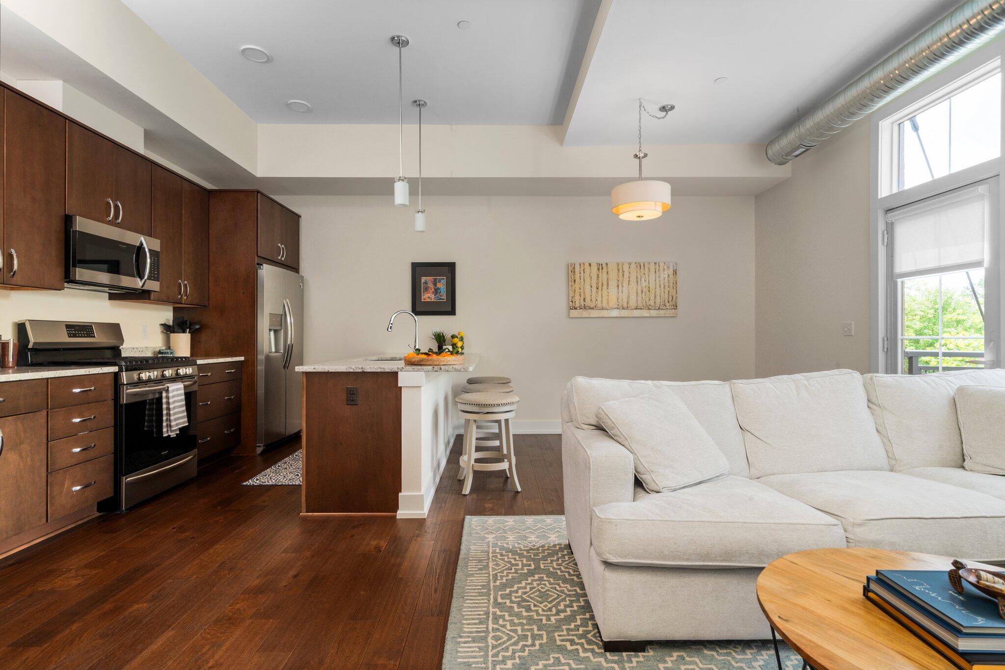 410 N First St 207