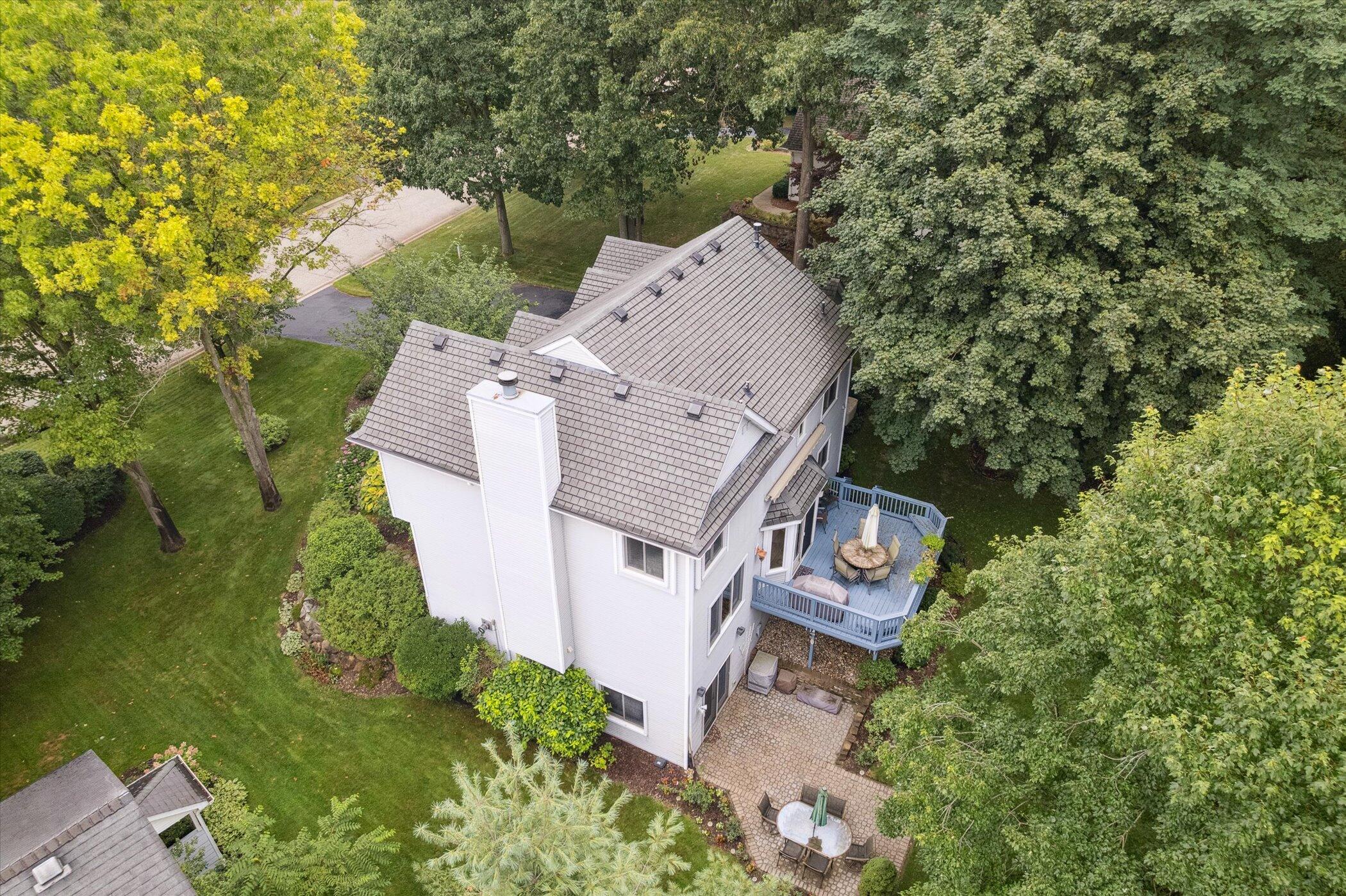 7204 Autumn Wood Dr. Drive