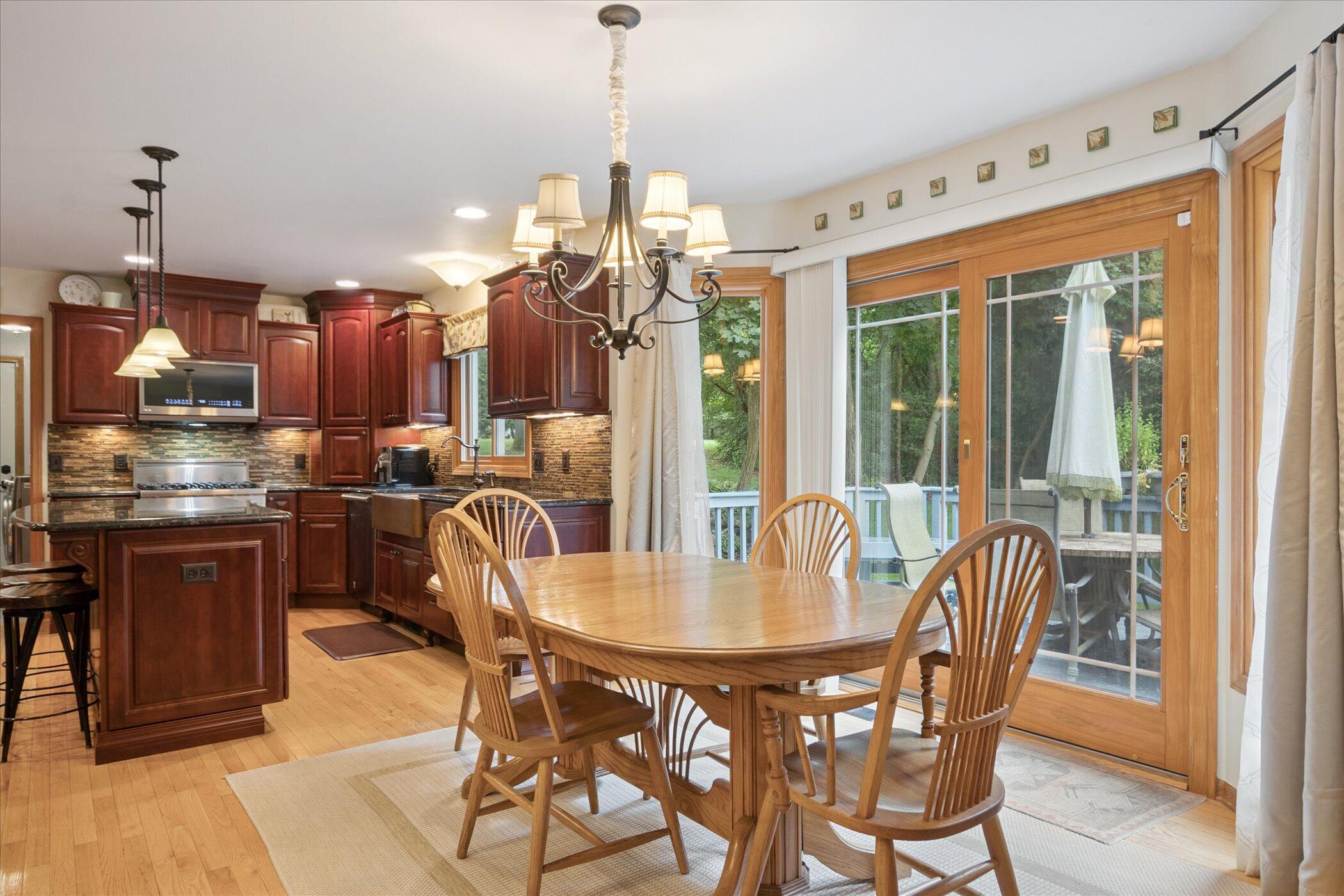 7204 Autumn Wood Dr. Drive