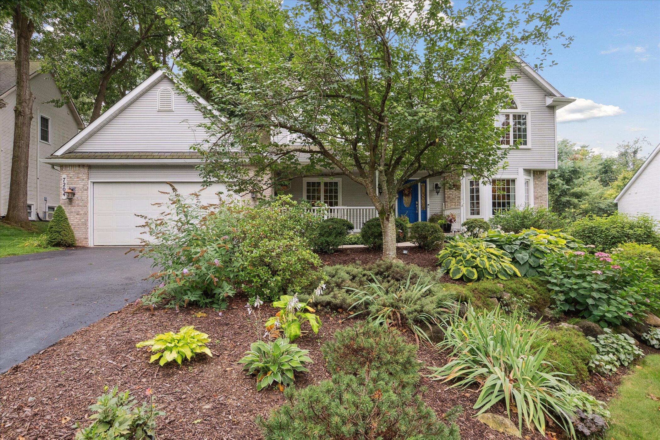 7204 Autumn Wood Dr. Drive