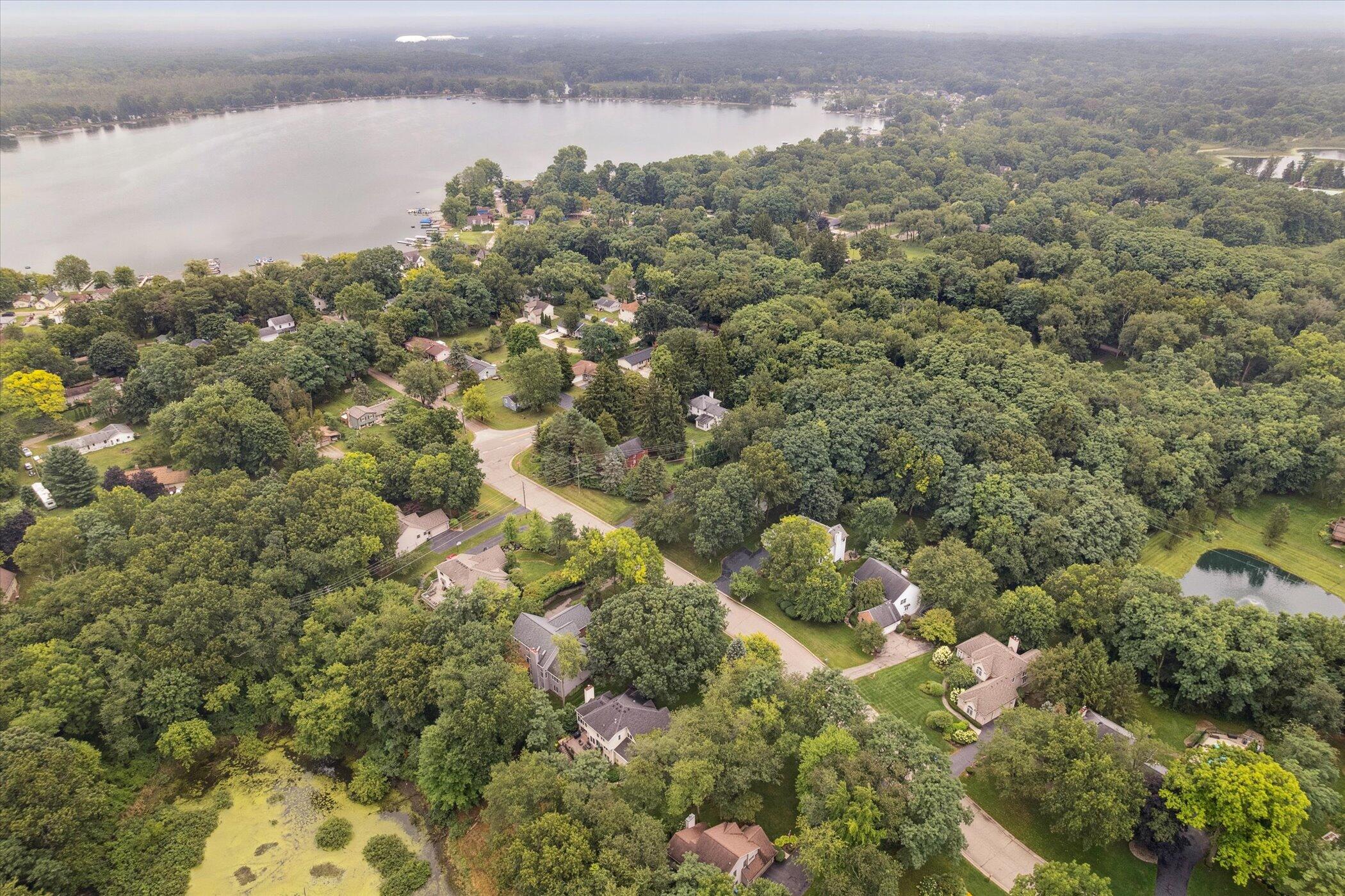 7204 Autumn Wood Dr. Drive