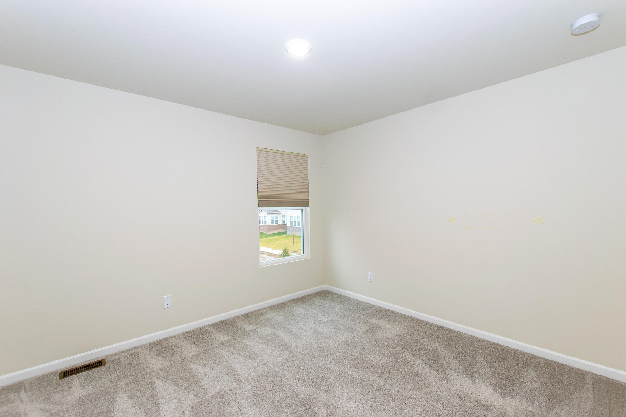 717 S Risdon Trail S