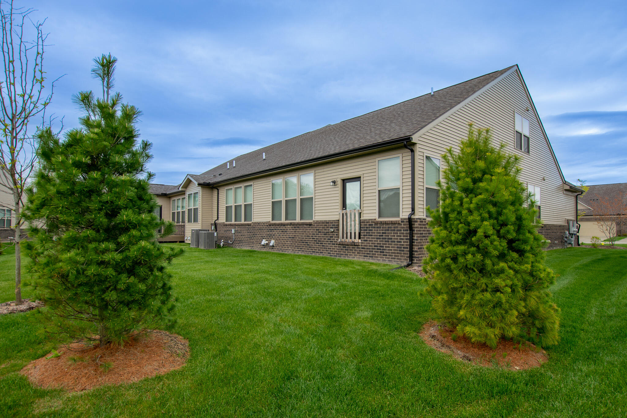 723 W Spaniel Drive