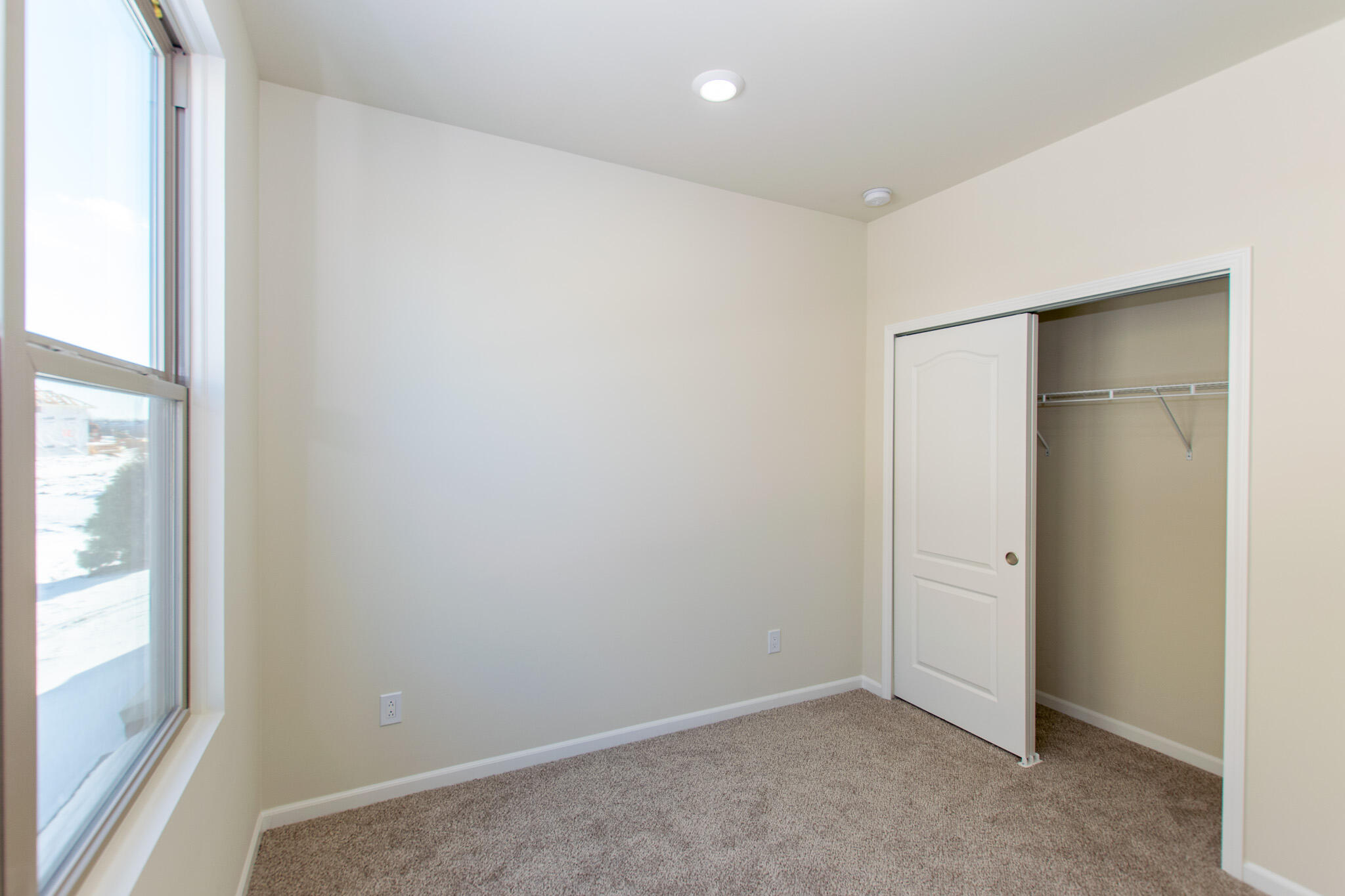 723 W Spaniel Drive