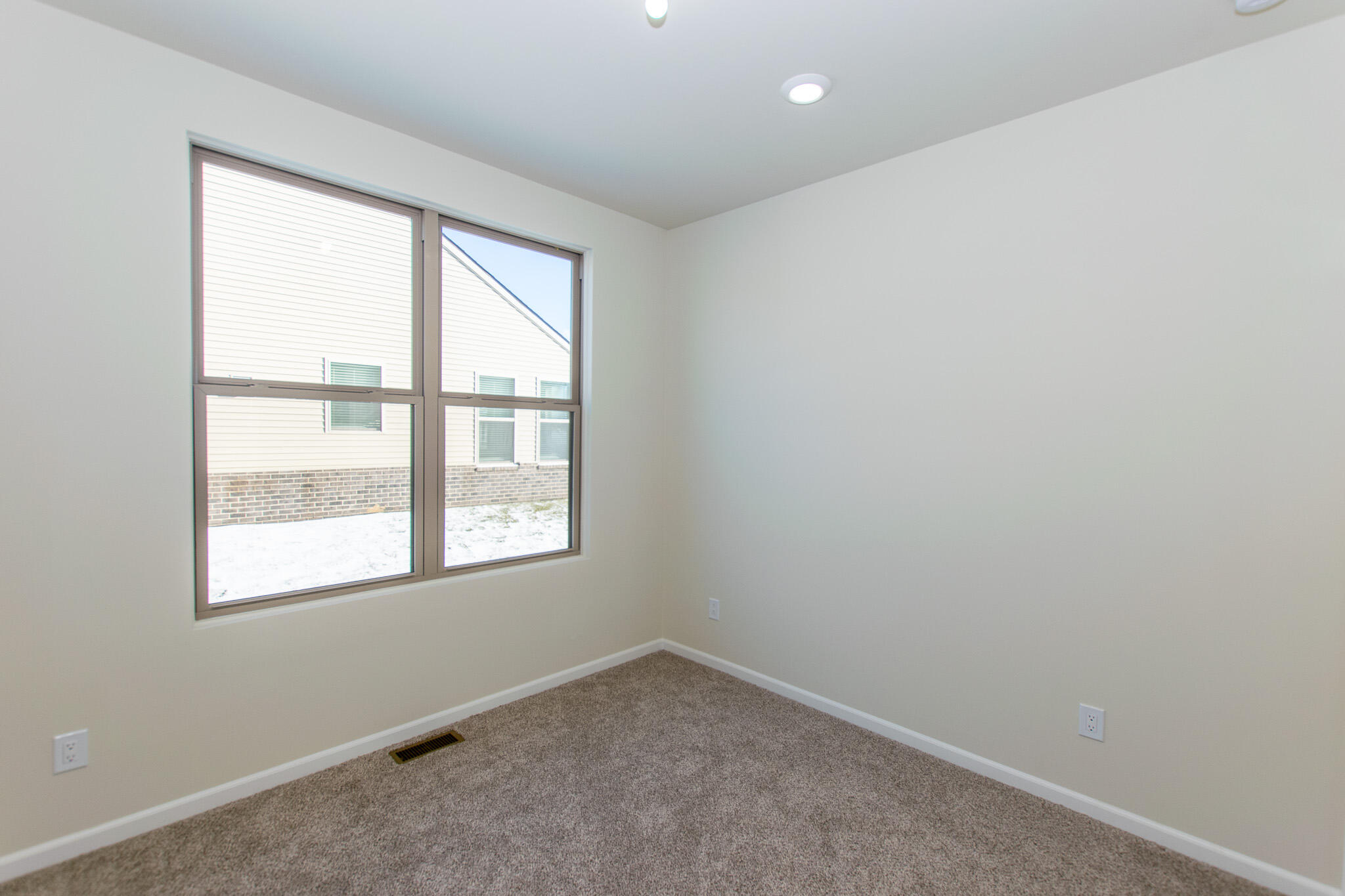 723 W Spaniel Drive