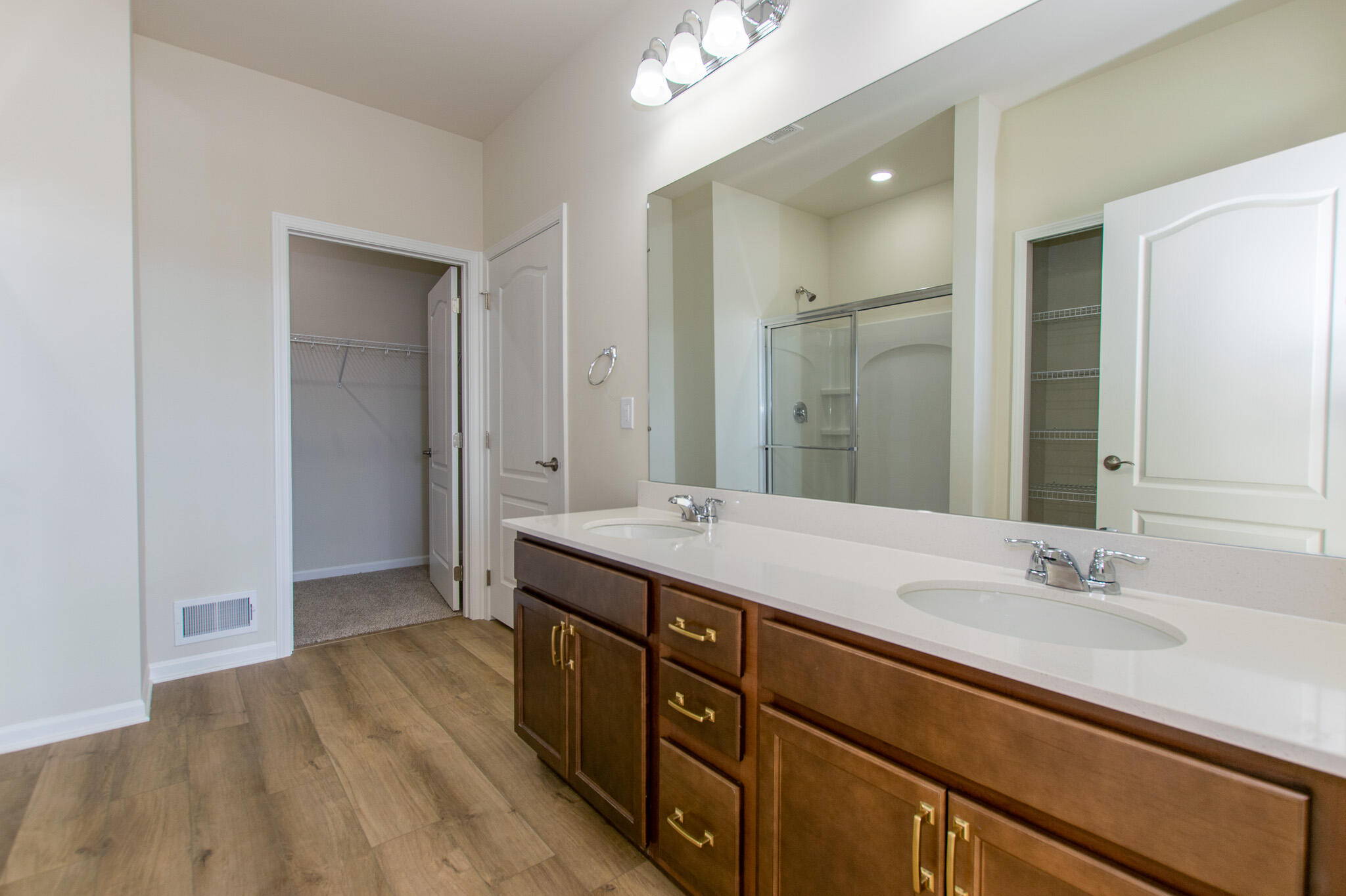 723 W Spaniel Drive