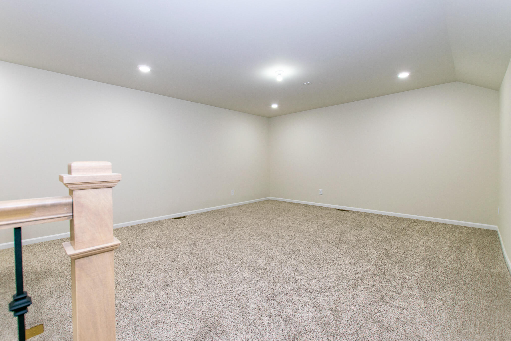 723 W Spaniel Drive