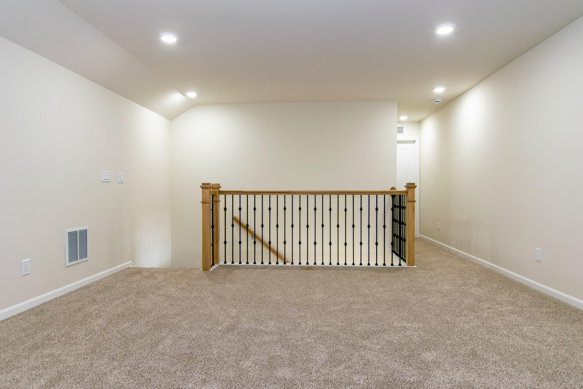 723 W Spaniel Drive