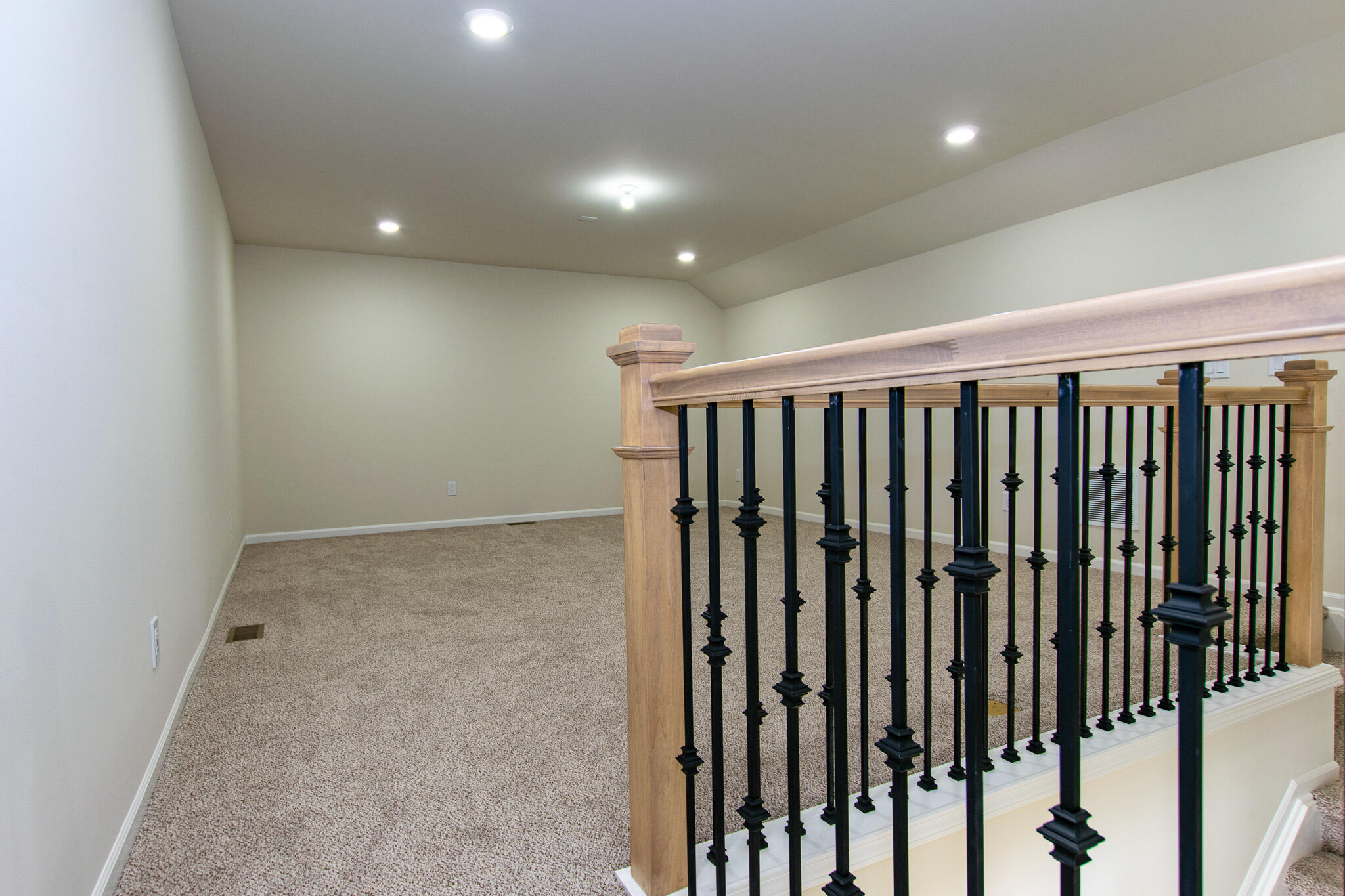 723 W Spaniel Drive