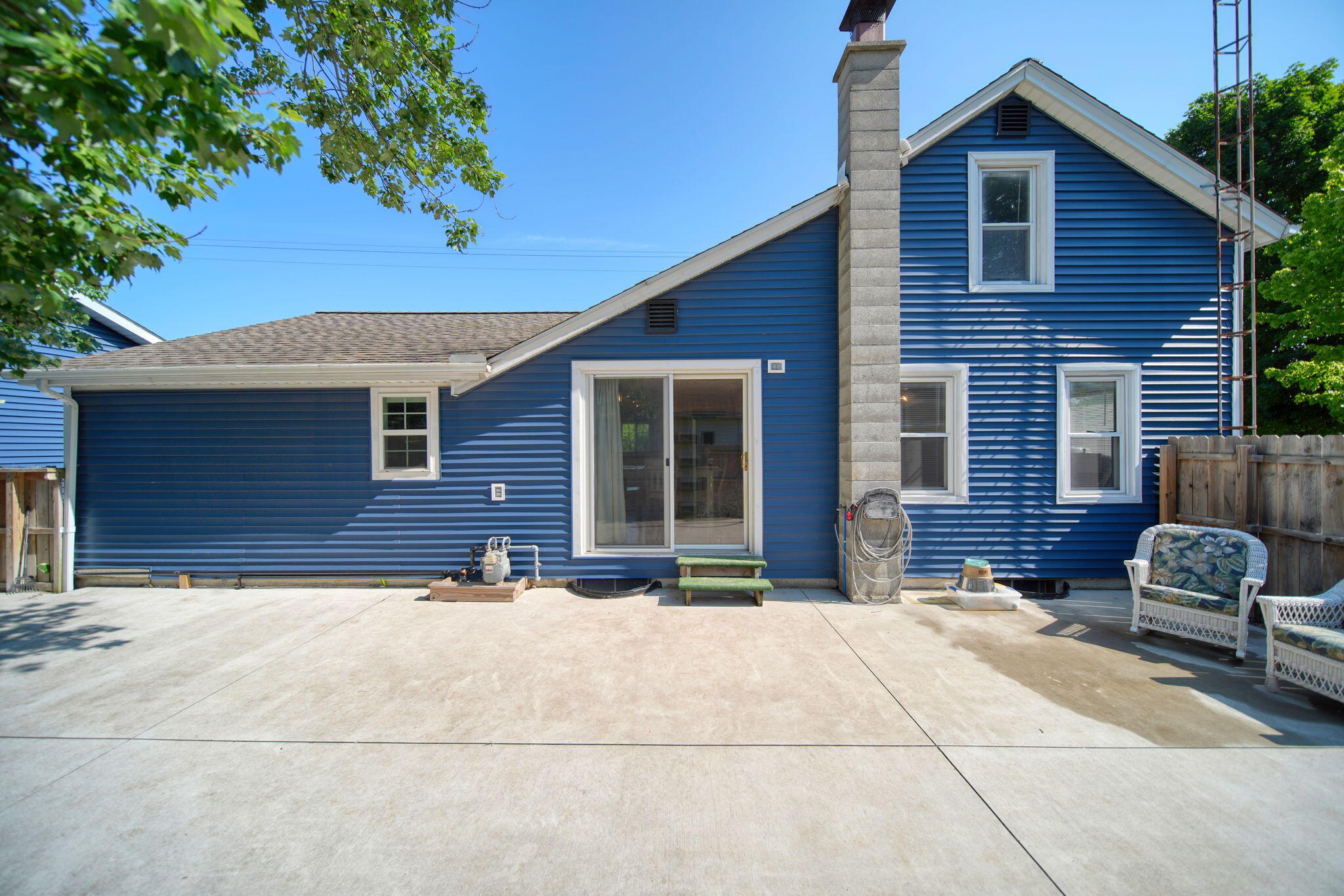 800 Bradish Street