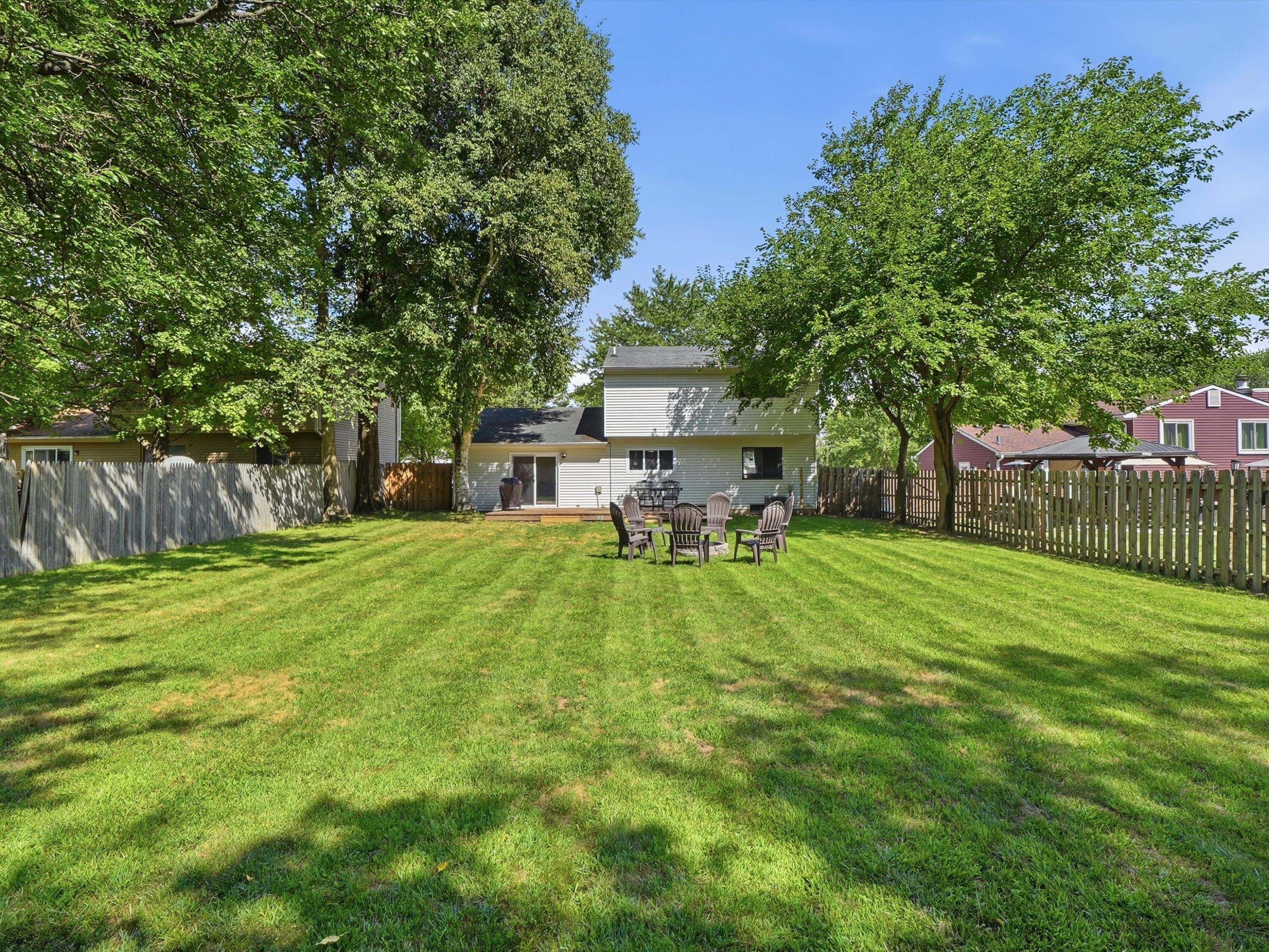 1127 Rue Deauville Boulevard