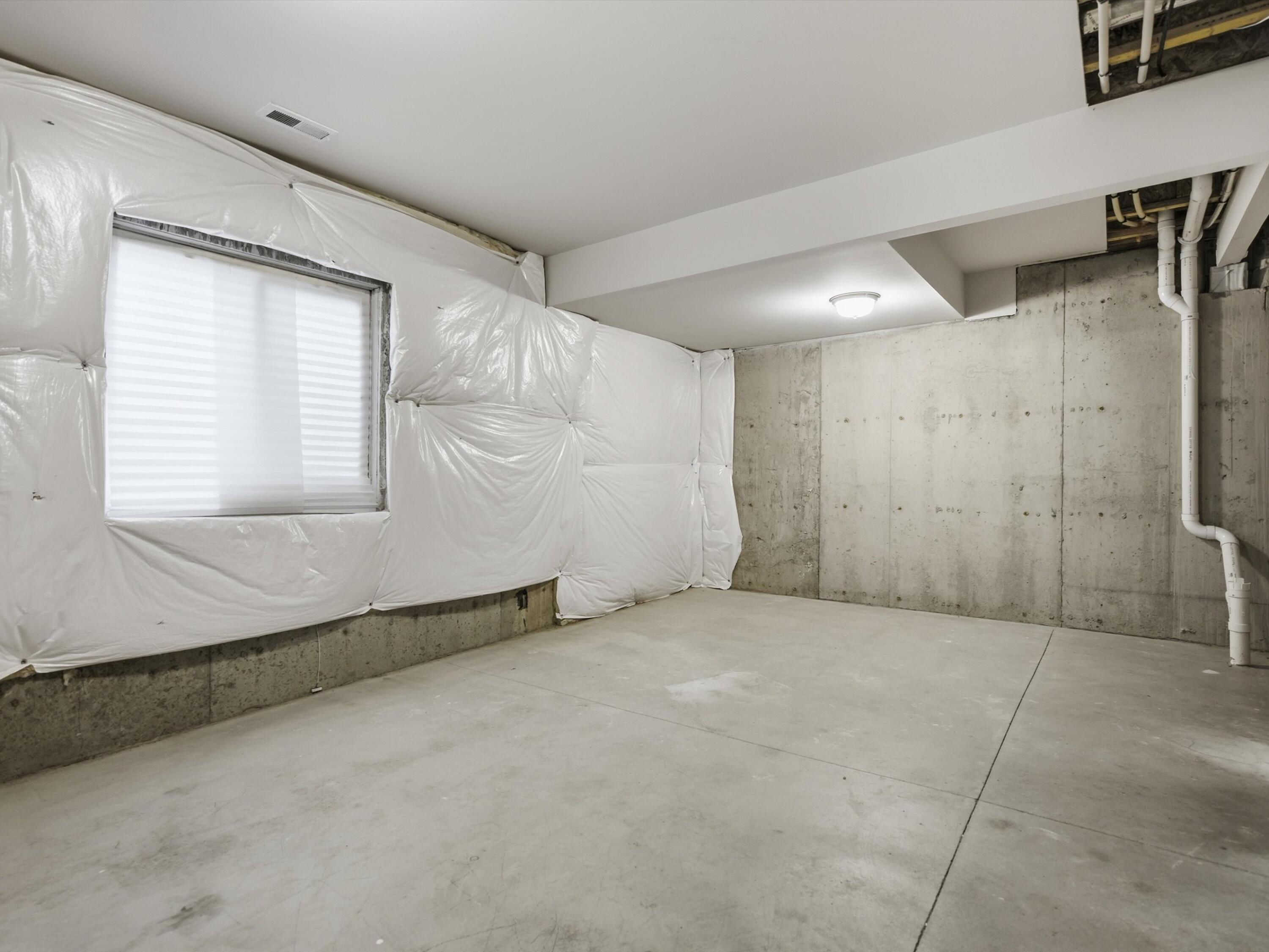 2768 Ashcombe Drive