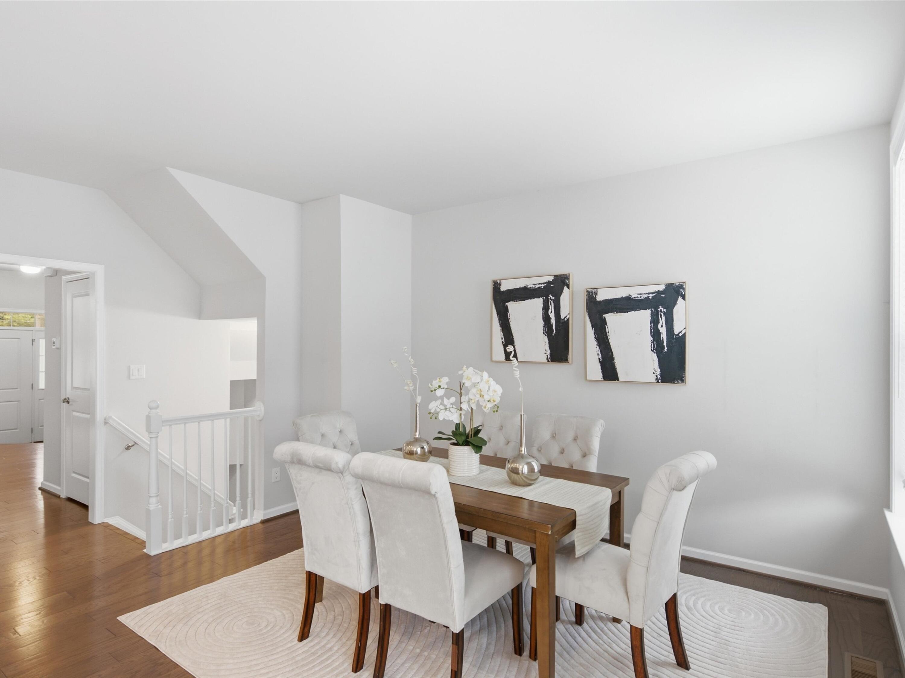 2768 Ashcombe Drive