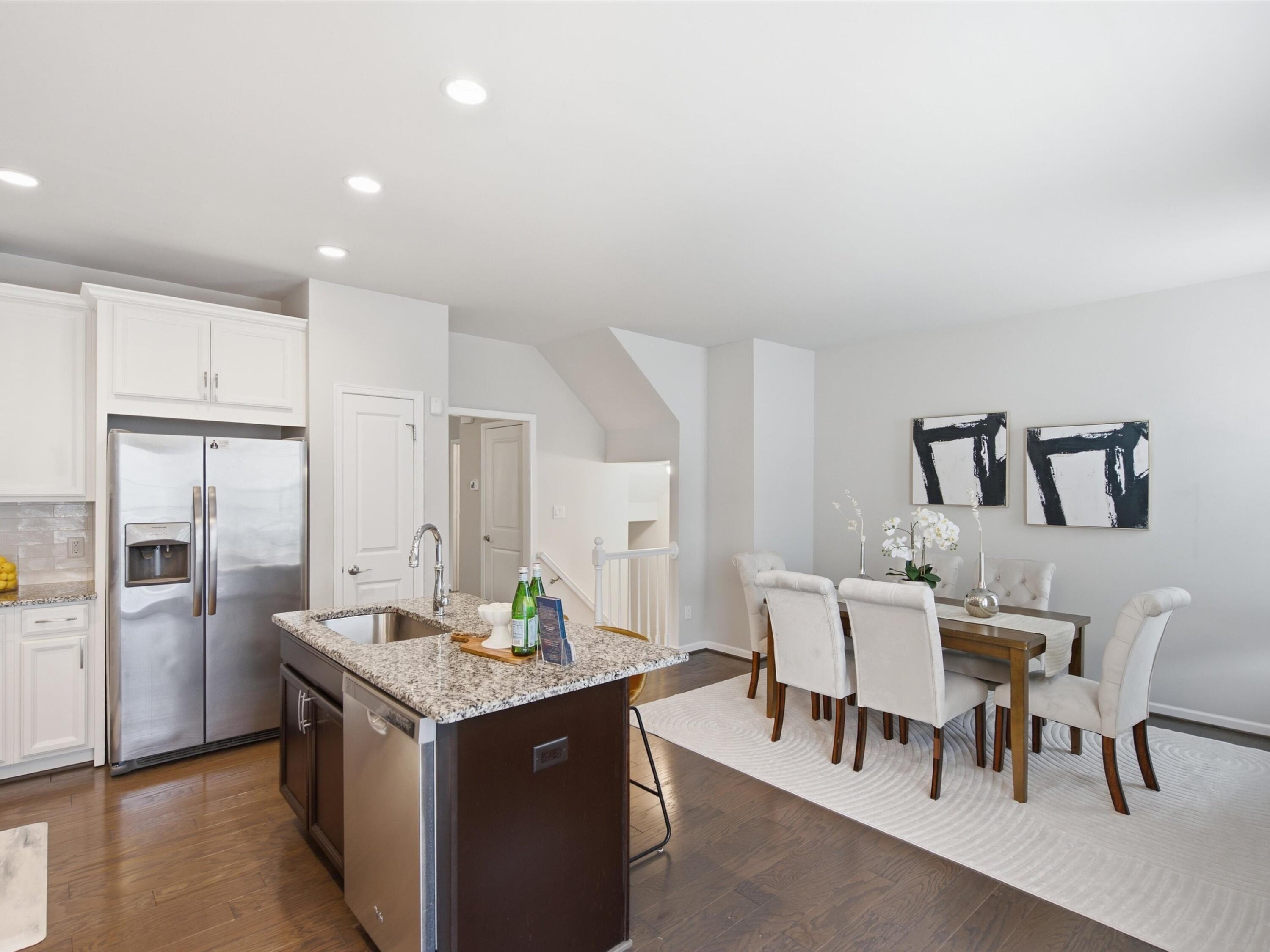 2768 Ashcombe Drive