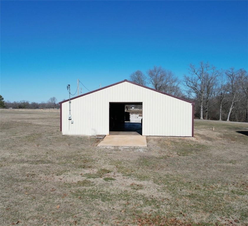 9957 E Hwy 72