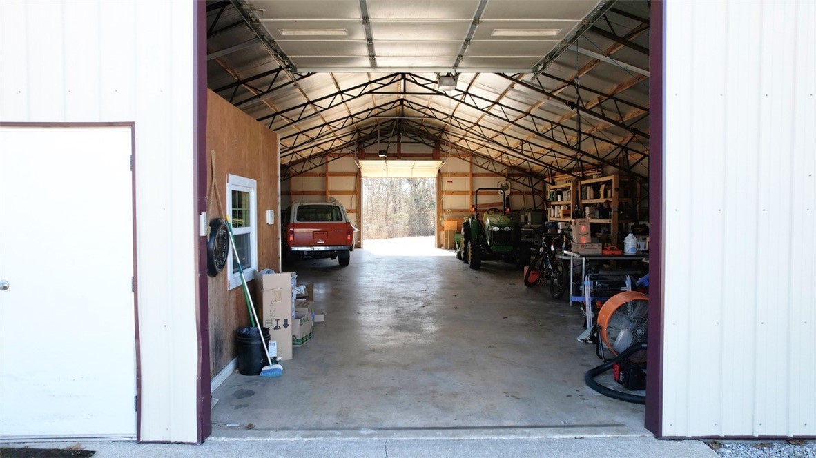 9957 E Hwy 72