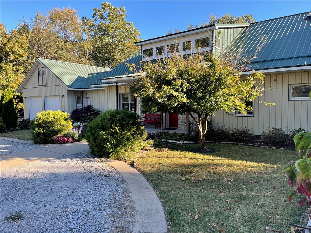 12692 Oak Knoll Circle