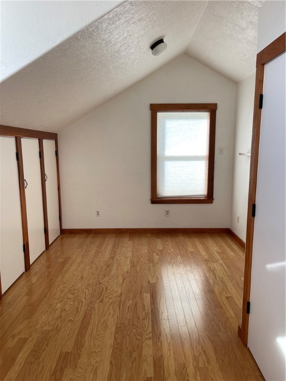 12692 Oak Knoll Circle