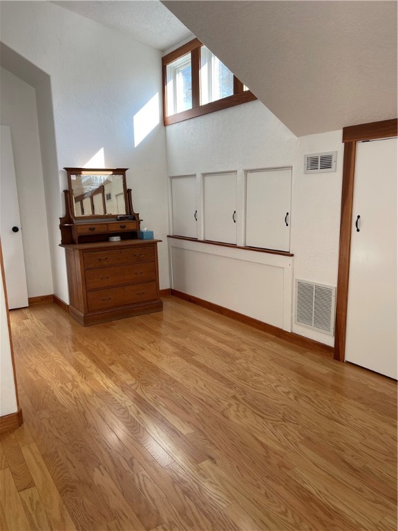 12692 Oak Knoll Circle