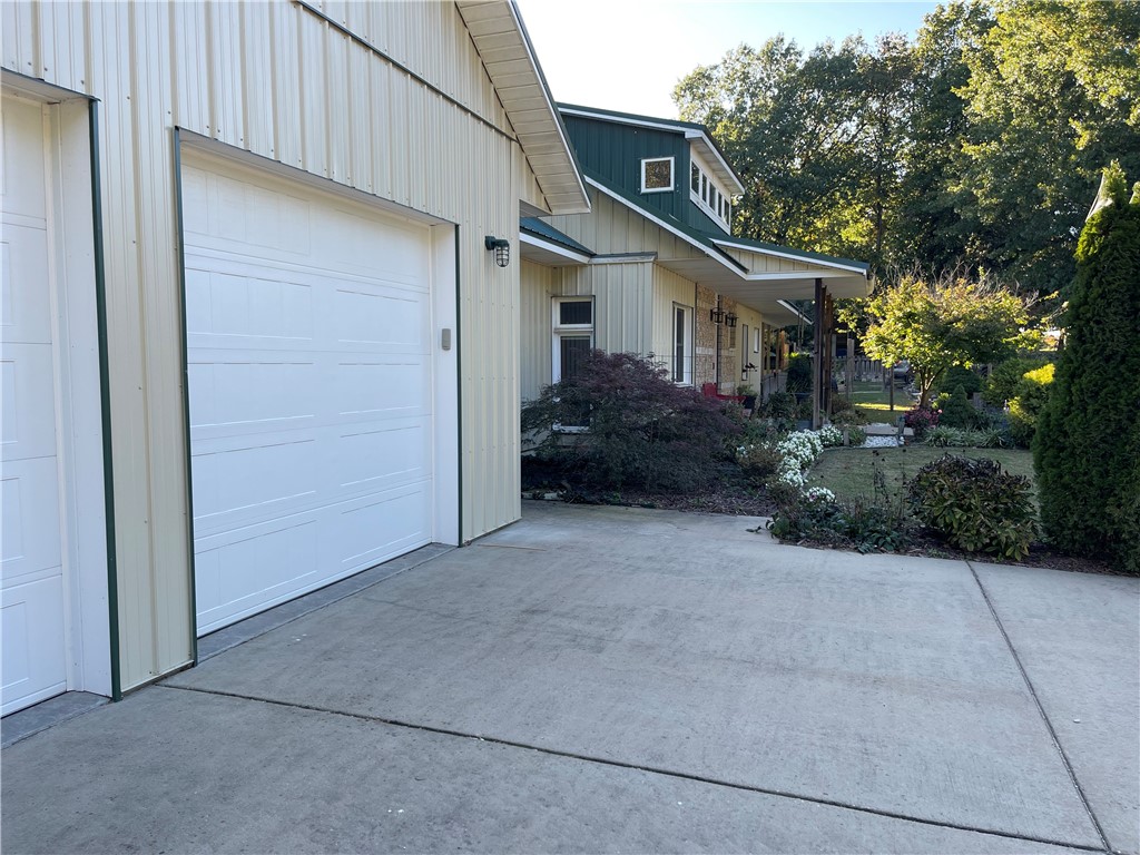 12692 Oak Knoll Circle