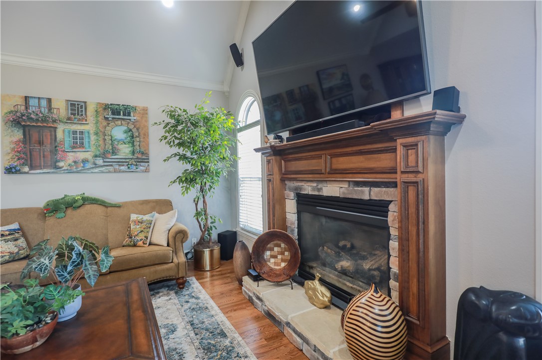 5509 S Braebourne Road