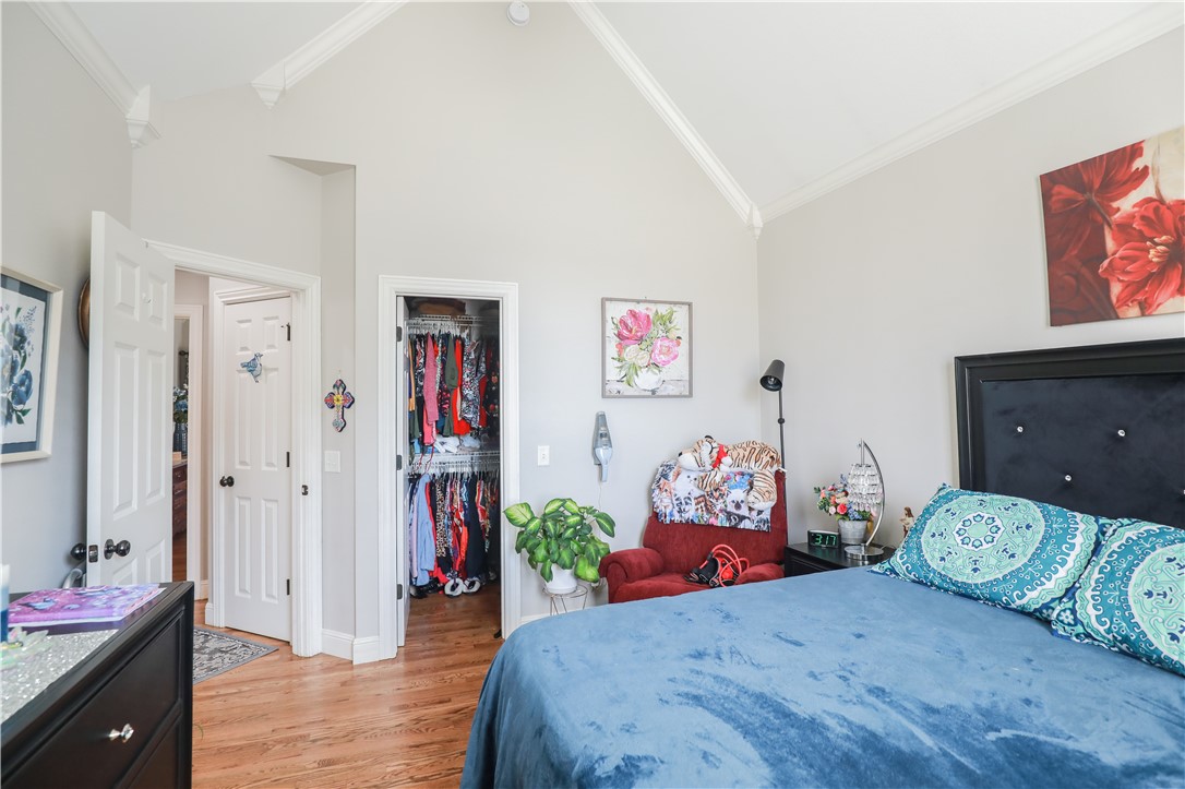 5509 S Braebourne Road