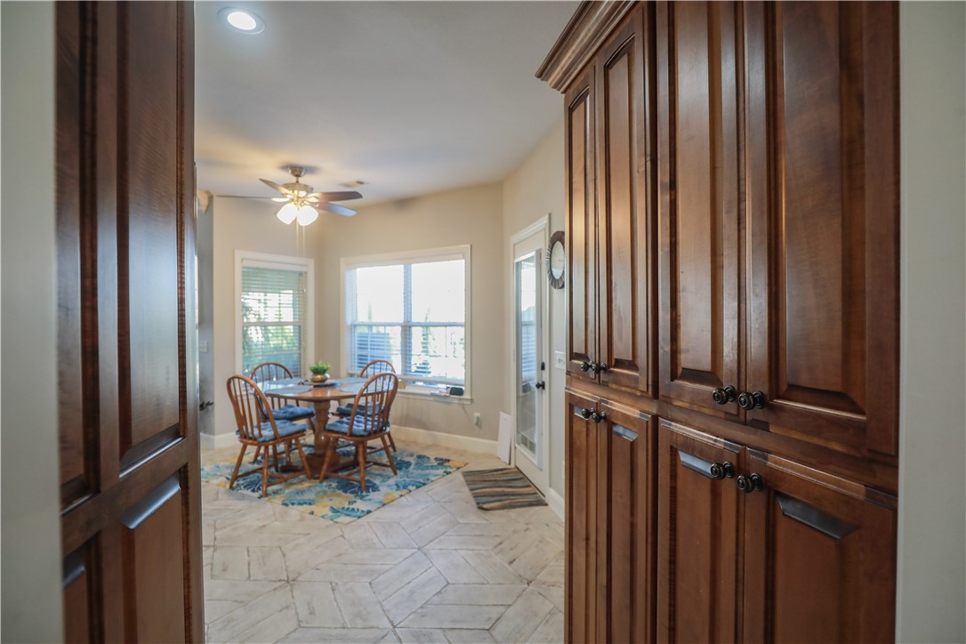 5509 S Braebourne Road