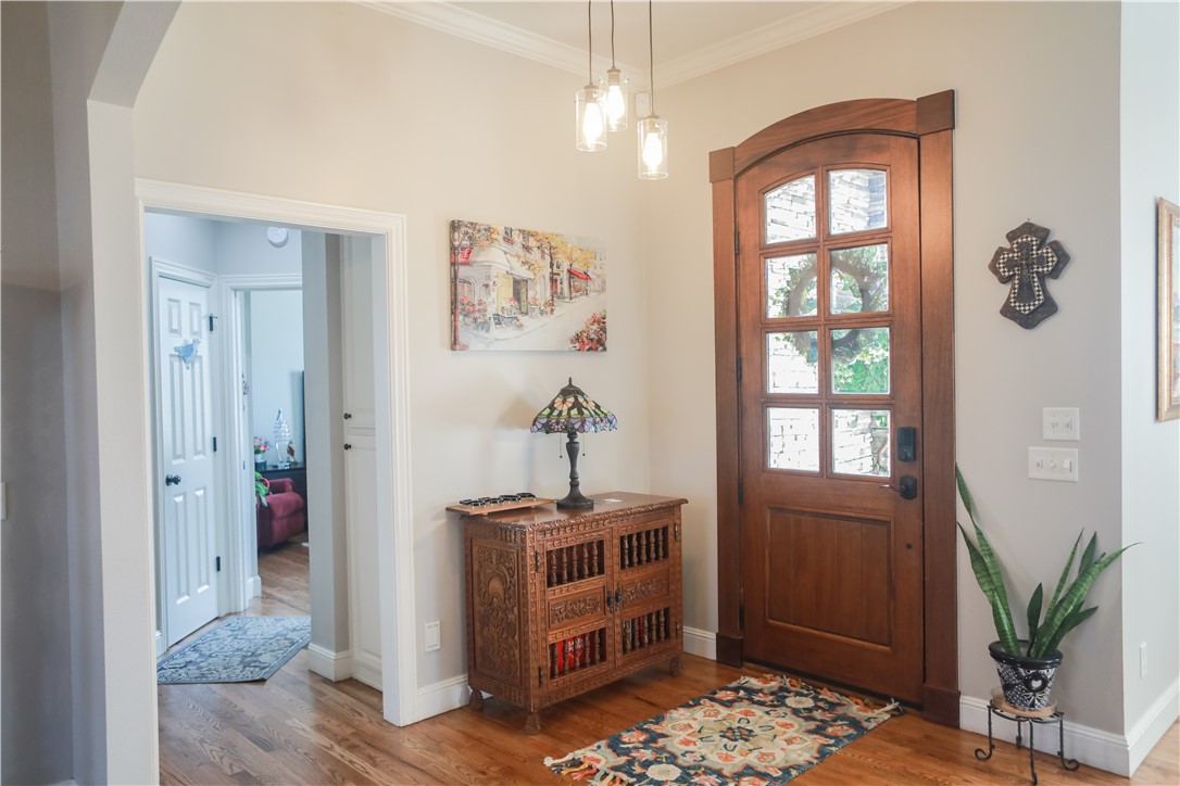 5509 S Braebourne Road