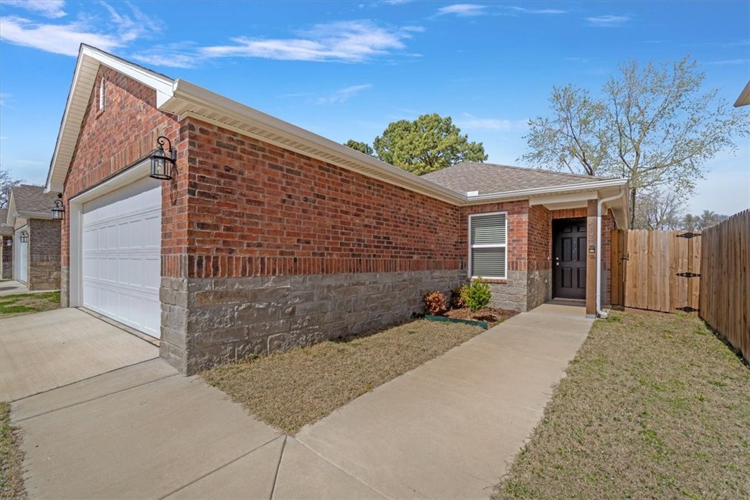 406 Sagebrush Avenue