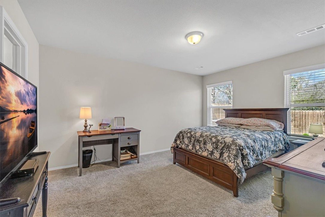 406 Sagebrush Avenue