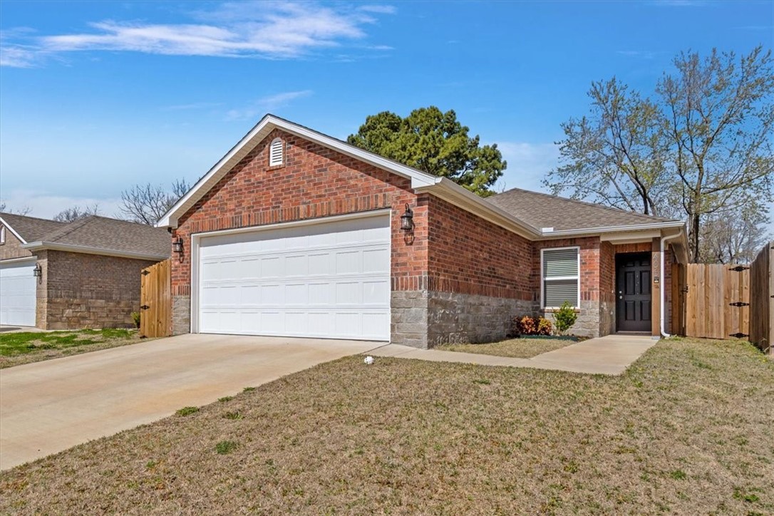 406 Sagebrush Avenue