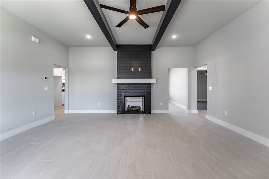 1028 Autumn Royal Avenue