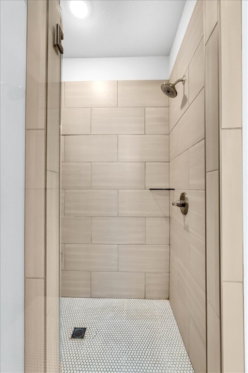 816 Flycatcher Trace