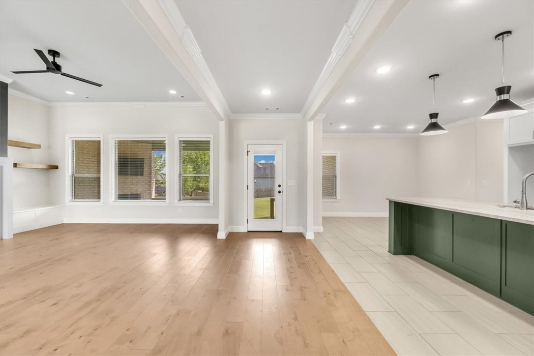 816 Flycatcher Trace