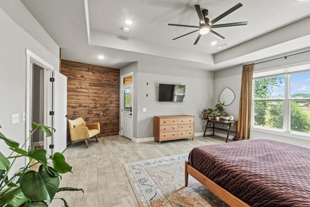 19065 Clear Water Road