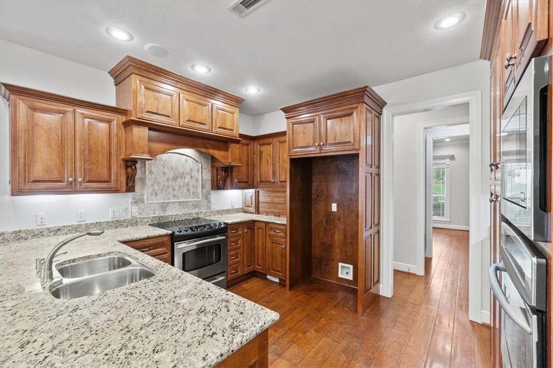 11583 Club House Parkway