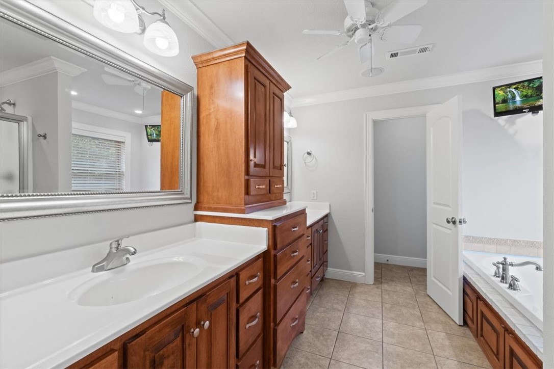 11583 Club House Parkway