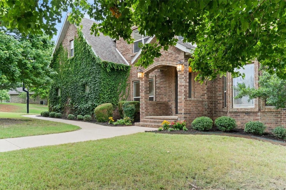 11583 Club House Parkway