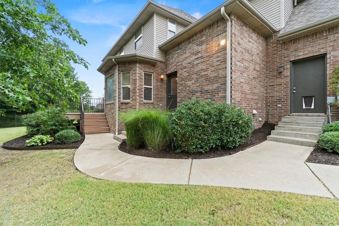 11583 Club House Parkway