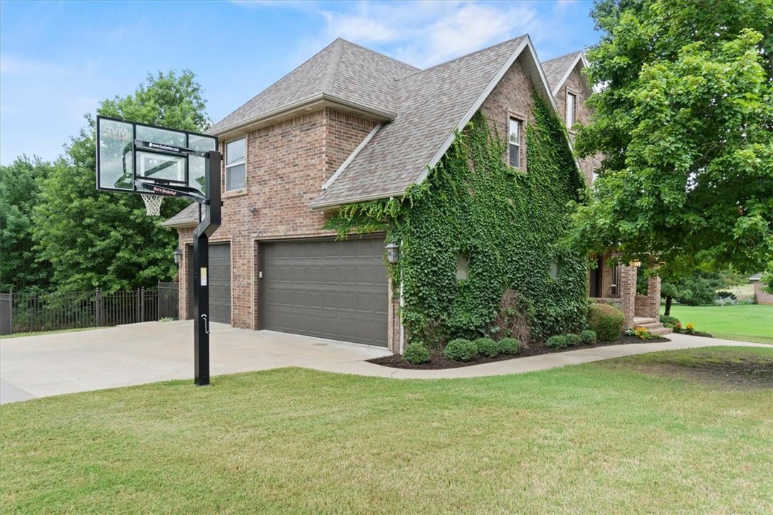 11583 Club House Parkway