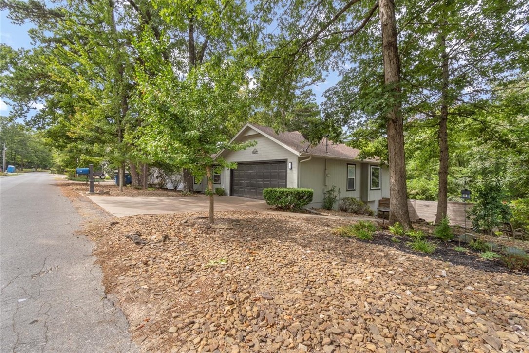 21 Tibberton Circle Drive