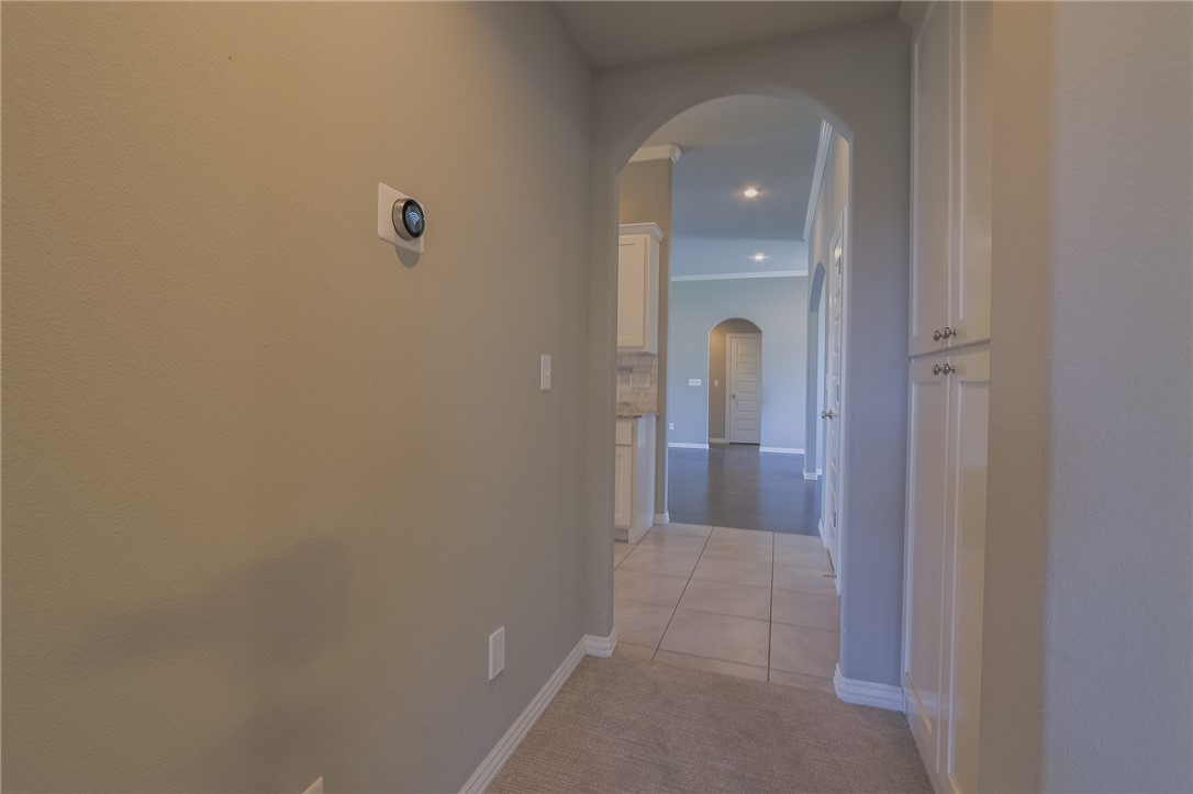 4044 Stonehenge Avenue