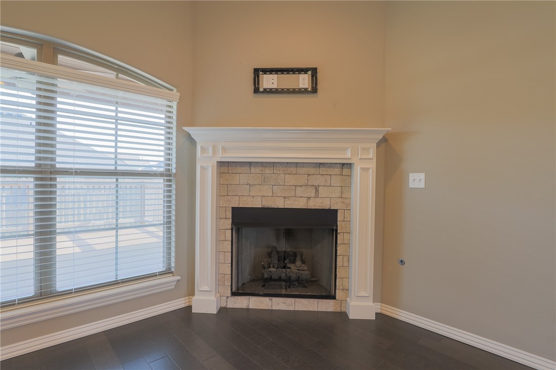 4044 Stonehenge Avenue