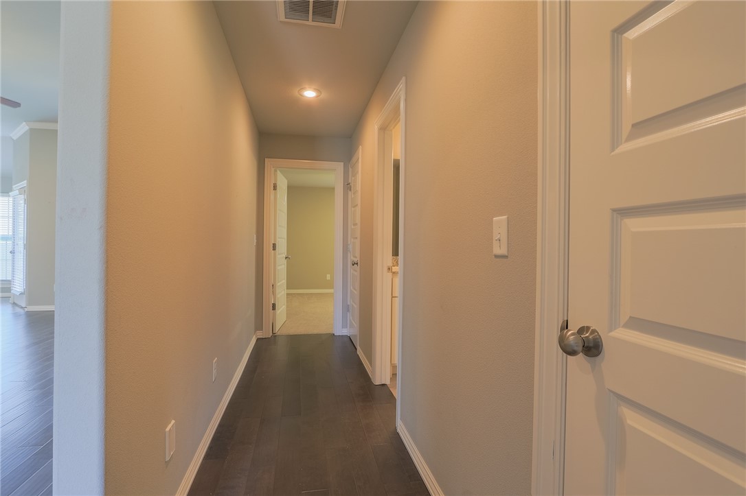 4044 Stonehenge Avenue