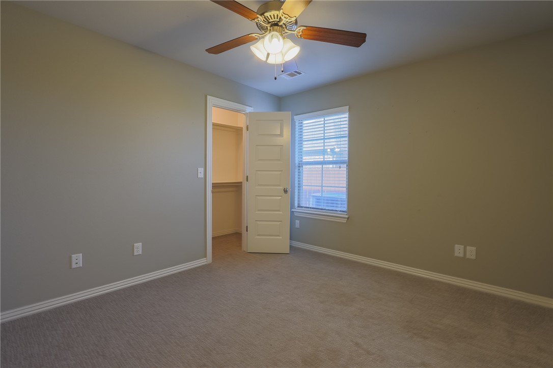 4044 Stonehenge Avenue