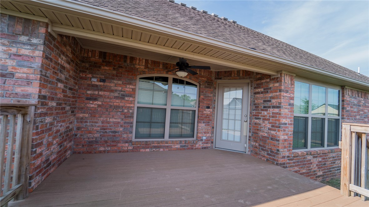 4044 Stonehenge Avenue